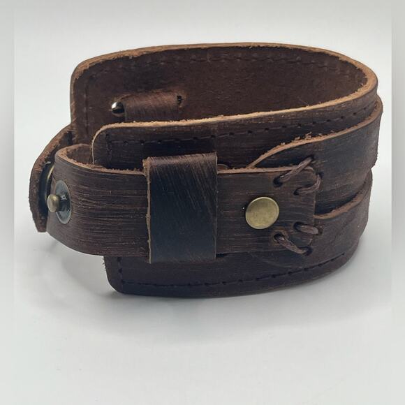 Leather bracelets, set of 5, 1 NWOT - Picture 4 of 9